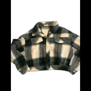 Tracies Green & White Cropped Flannel SM